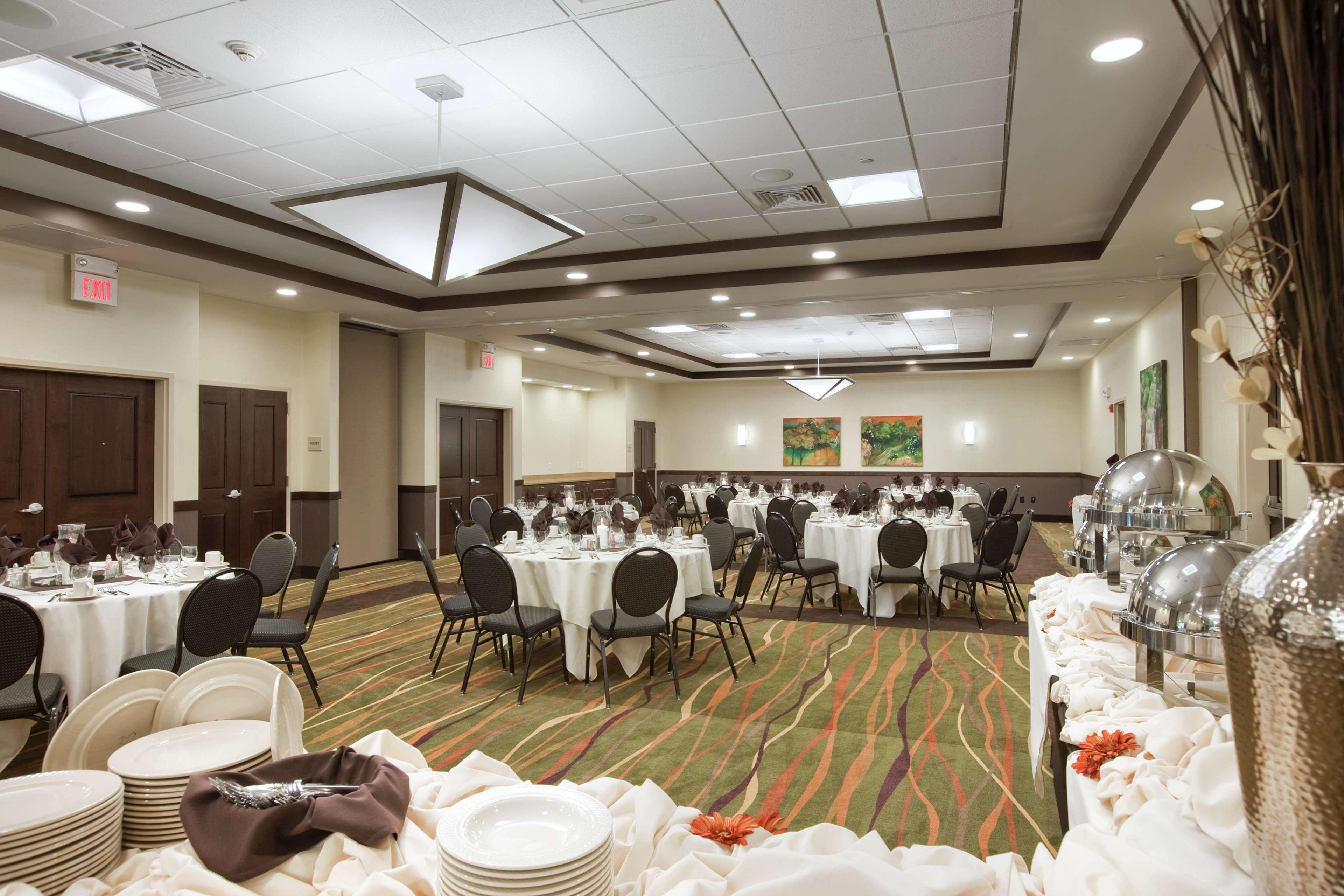 Hilton Garden Inn Springfield Exterior foto