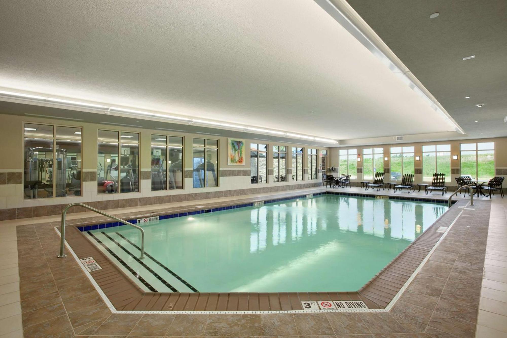 Hilton Garden Inn Springfield Exterior foto