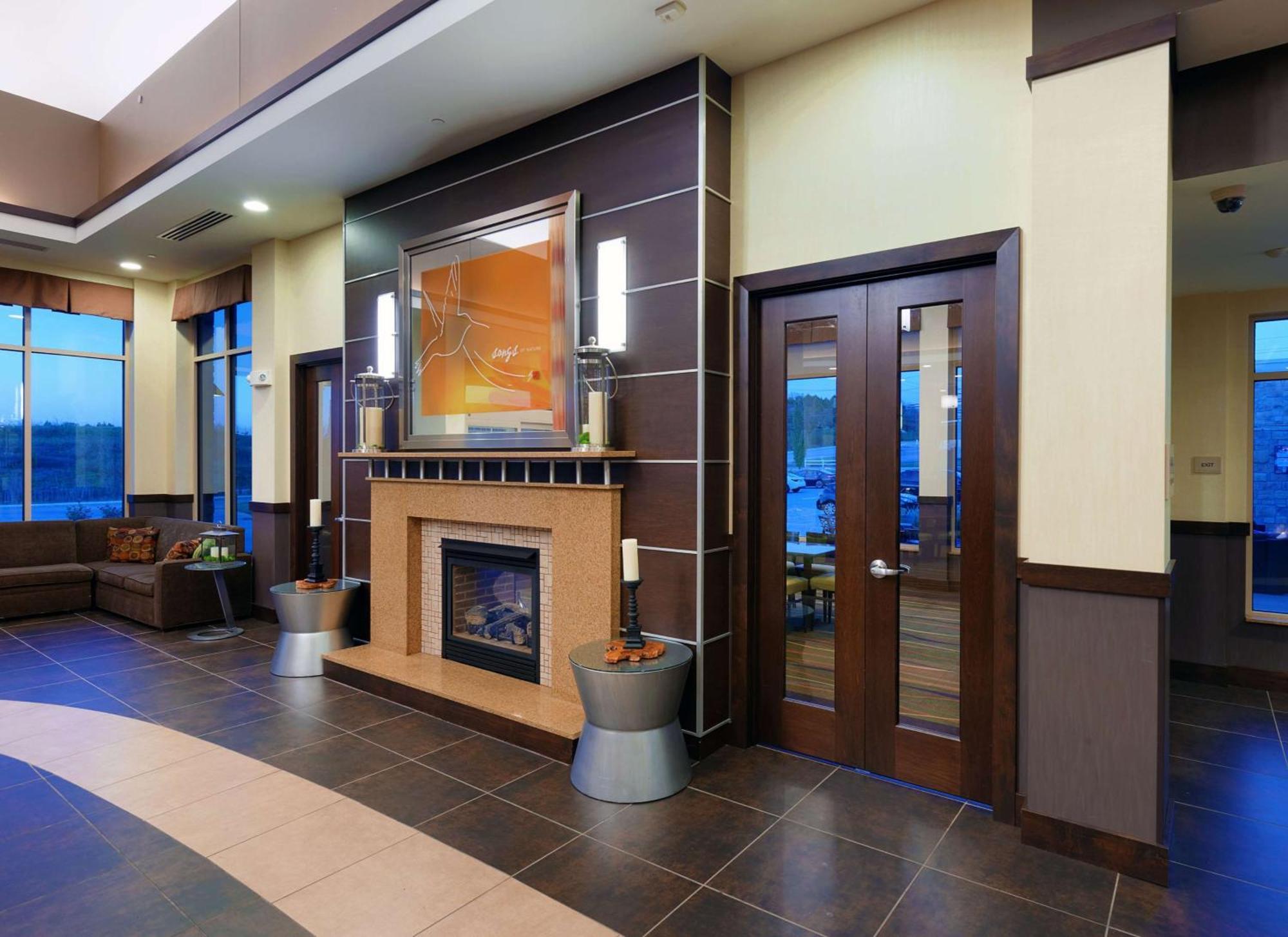 Hilton Garden Inn Springfield Exterior foto